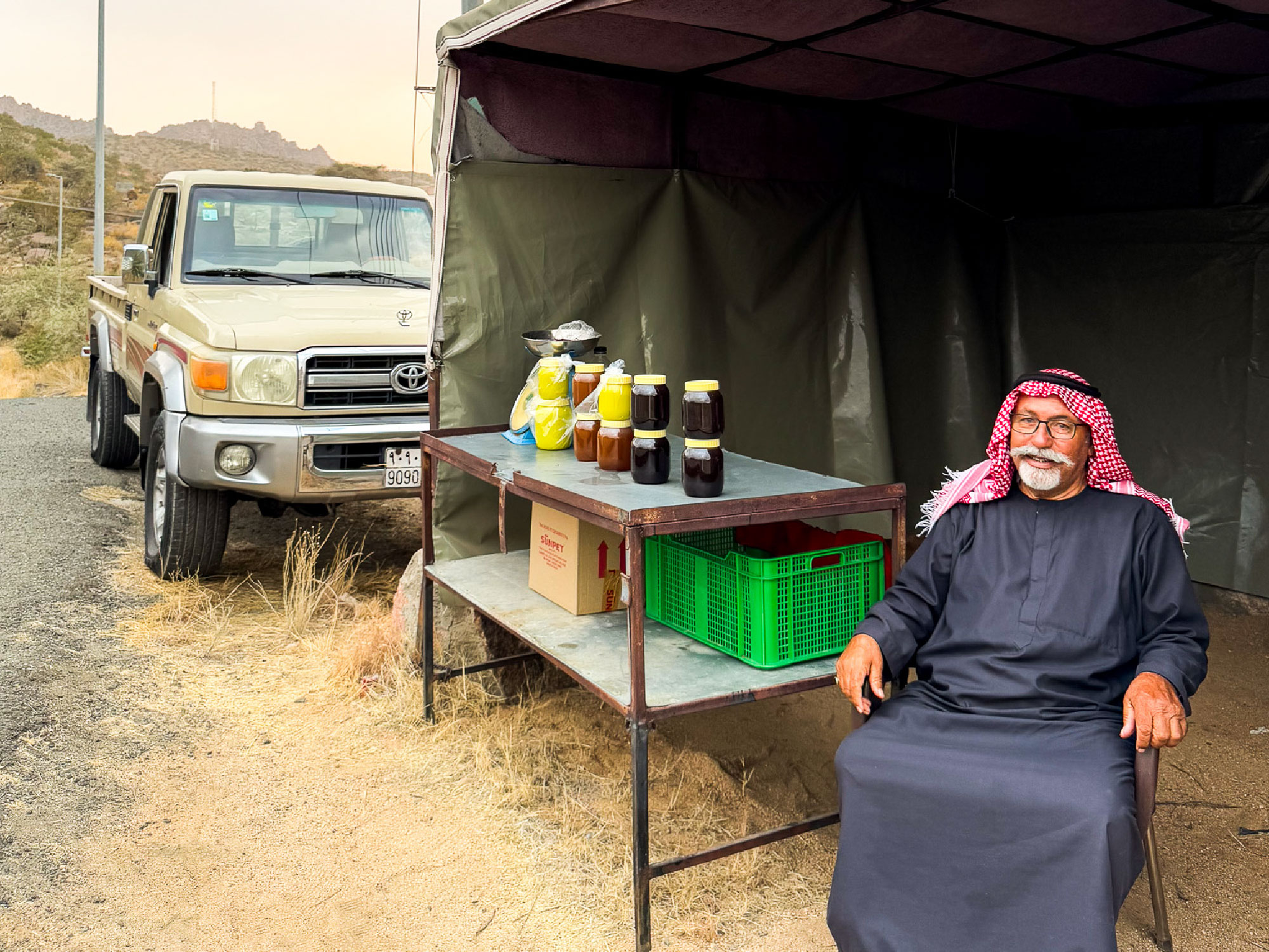 العم حسين