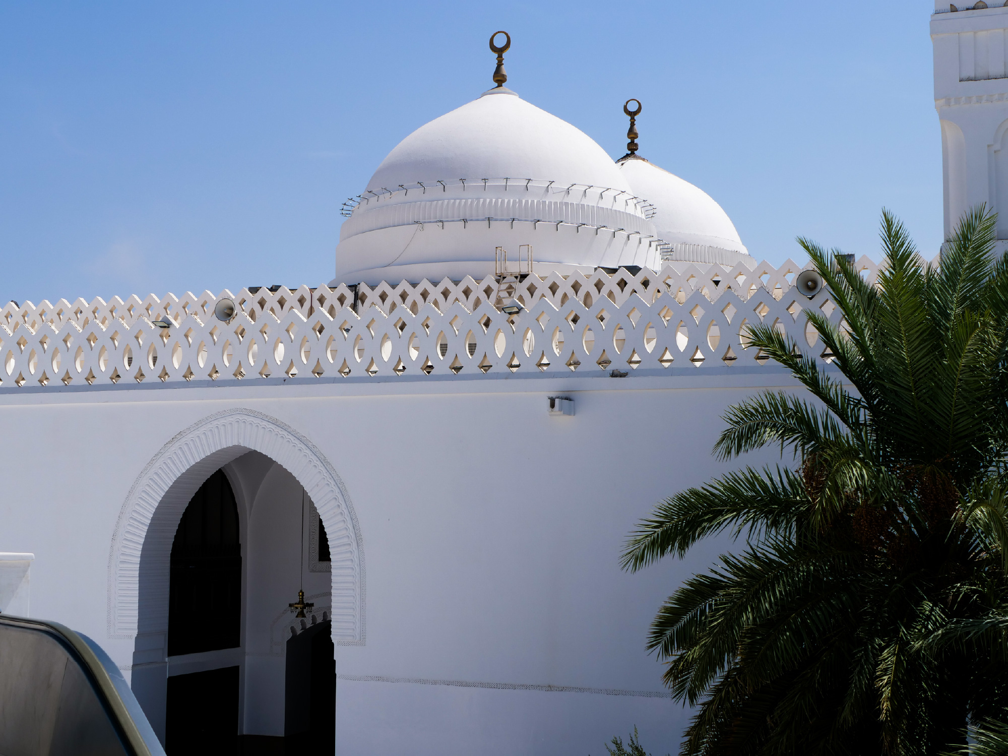 مسجد القبلتين