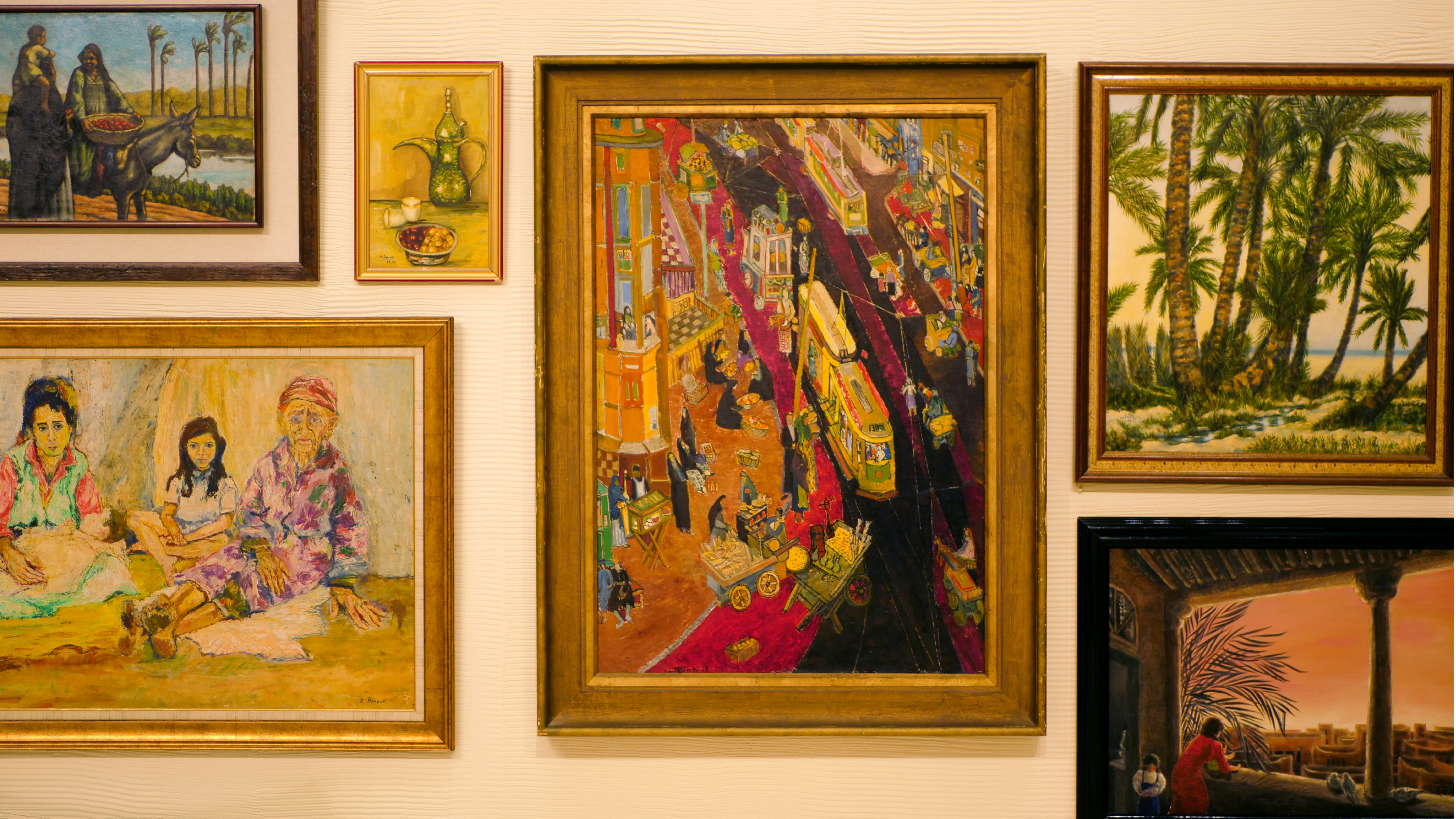 لوحات المعرض