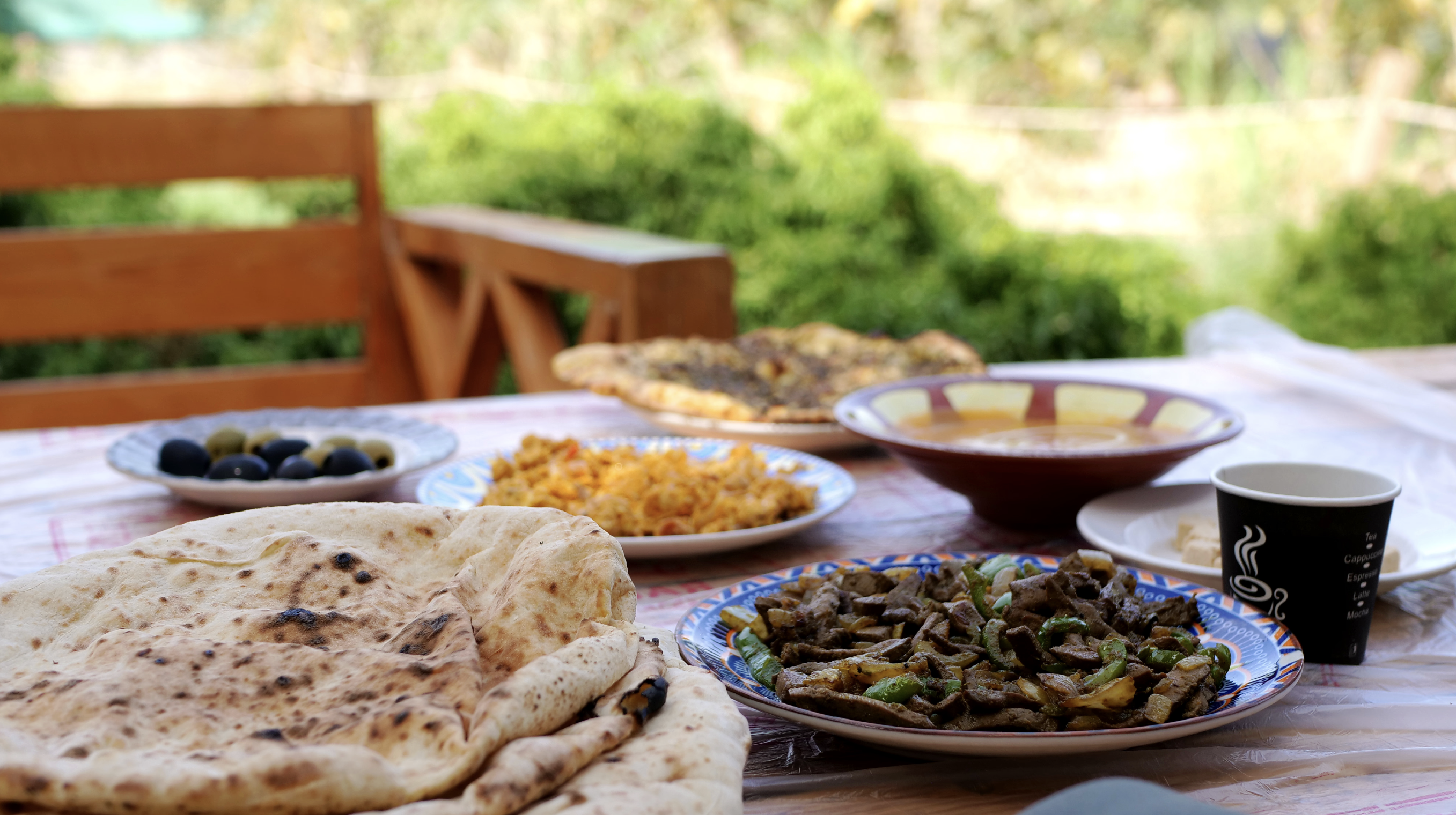 وليمة الفطور