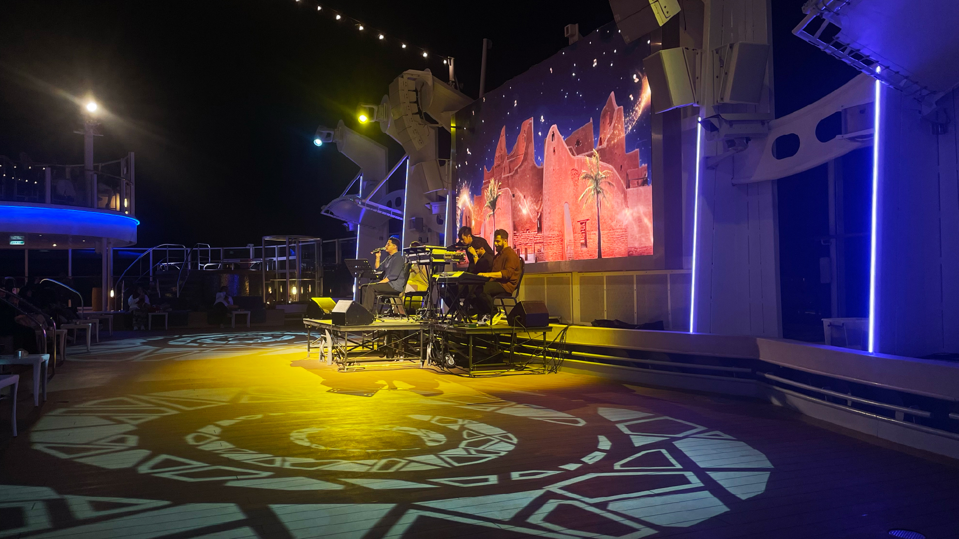  ليلة غنائية