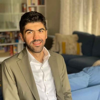 صورة حسين علي