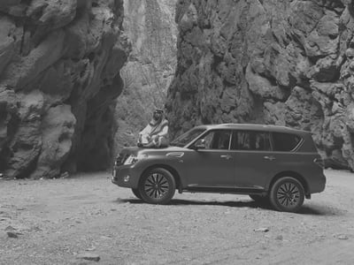 “عندما سكنت في المطار 22 يوم!”