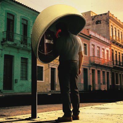 عندما يتحول الناقد إلى صانع أفلام